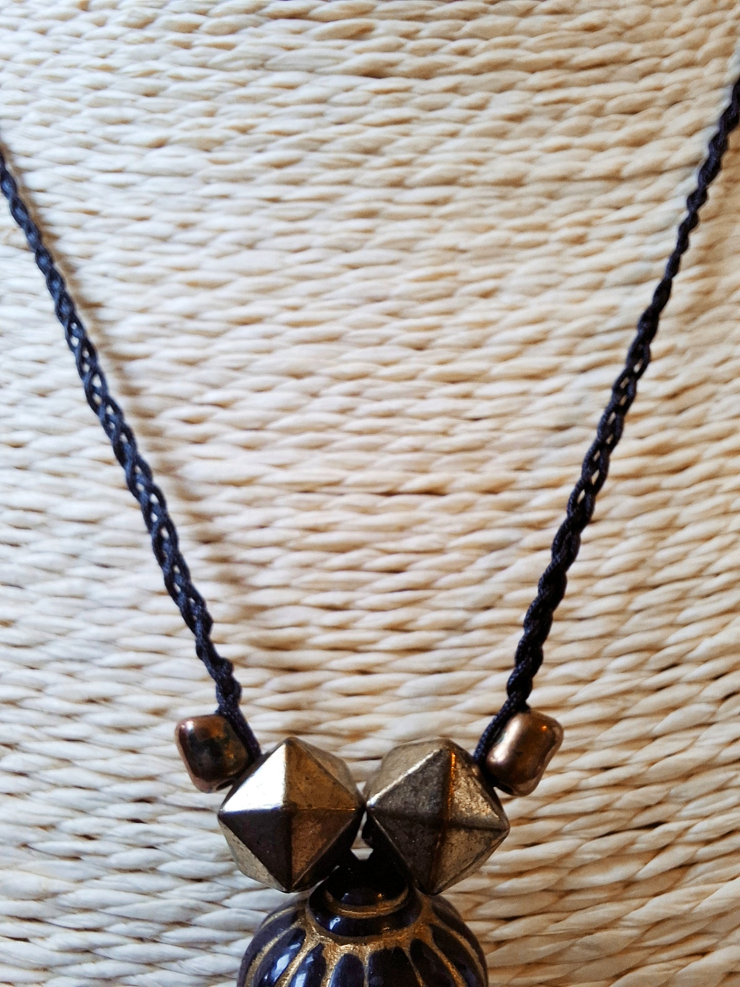 Collier Lame d’Éclipse